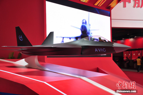 国产四代机模型亮相珠海航展 国产四代机模型亮相珠海航展