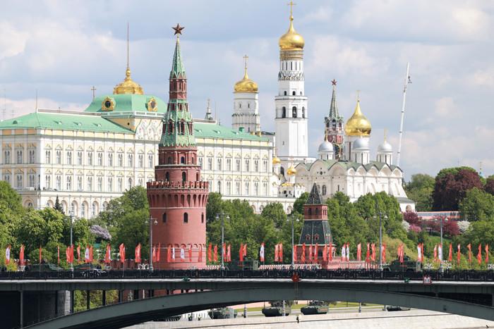 纪念苏联伟大卫国战争胜利80周年阅兵式彩排举行