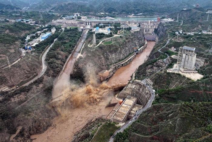 刘家峡水电厂启动排沙作业 应对今年最强沙峰