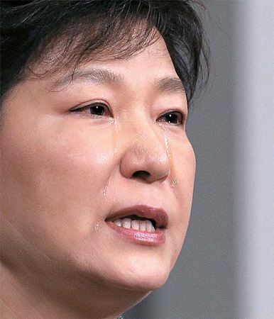 ���Ȼ�̸�����¹ʾ�Ԯ��Ա�������Ӣ�ۣ�ͼ��