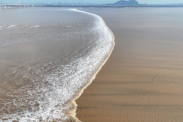 钱塘江大潮进入最佳观赏季